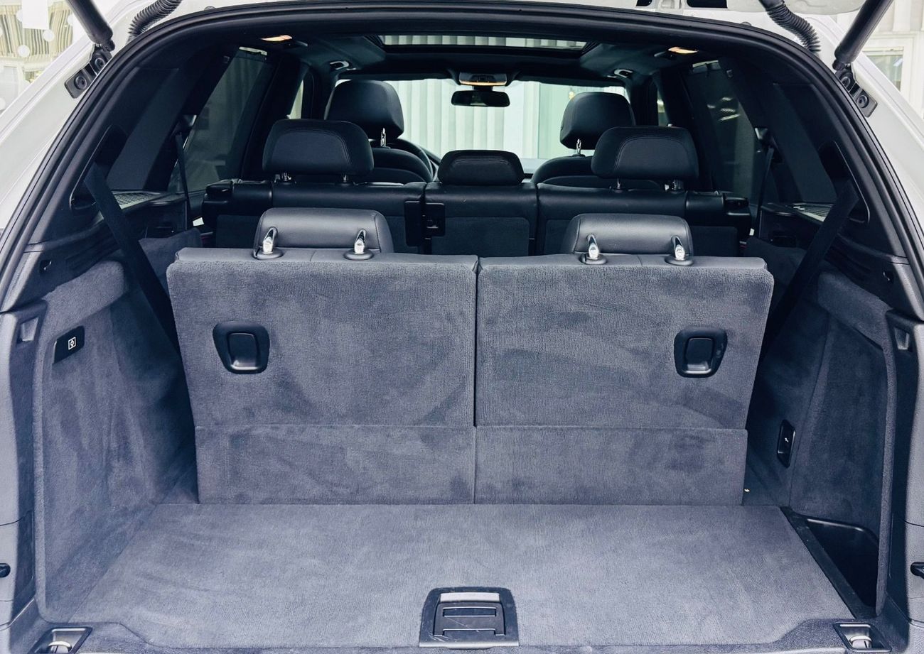 بي أم دبليو X5 35i Exclusive 3.0L (7 Seater)