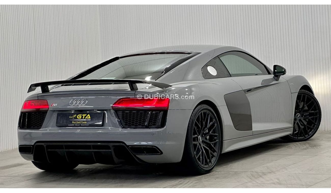 Audi R8 2018 Audi R8 V10 Plus Quattro, 06/2024 Audi Warranty
