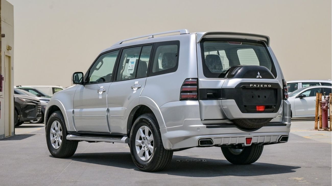 ميتسوبيشي باجيرو GLS 3.6