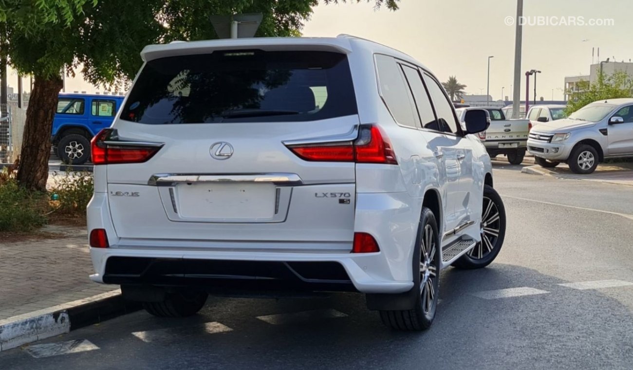 Lexus LX570 Sport Platinum 2018 Full Service History GCC