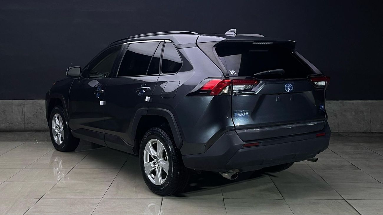 تويوتا راف ٤ XLE Full option