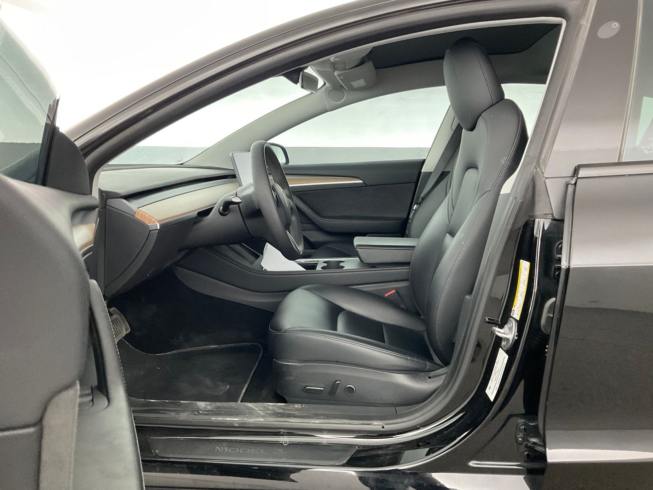 تسلا موديل 3 Standard | National Day Celebration | شامل الضمان | 0 ﺪﻔﻋﺓ ﺃﻮﻟﻯ