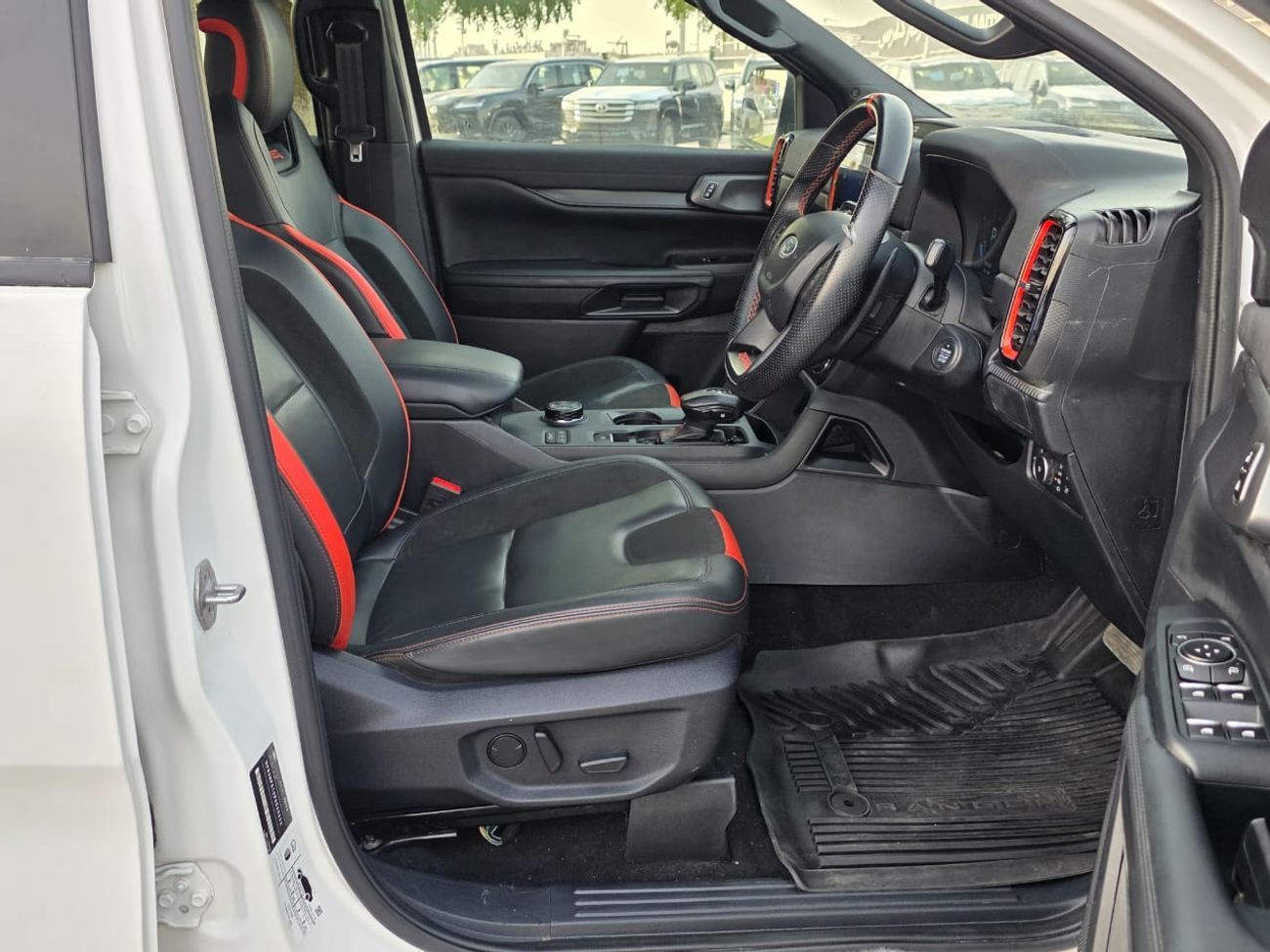 Ford Ranger Raptor petrol 3.0 liter ,right hand drive only for export available