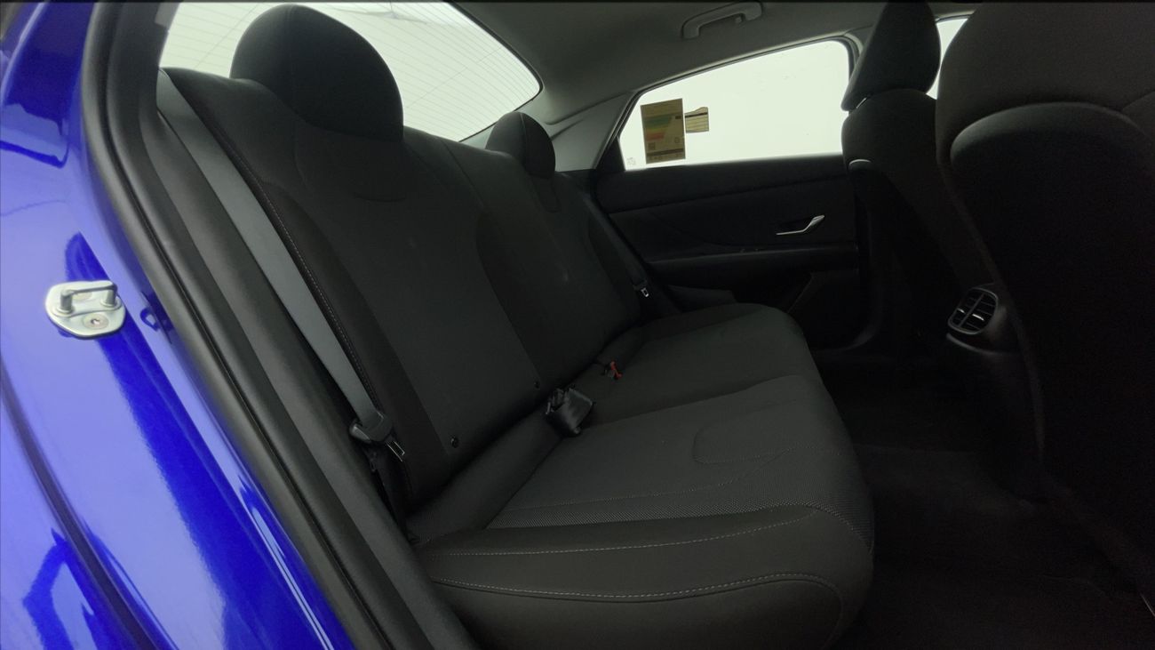 هيونداي إلانترا SMART 1.6 | بدون دفعة مقدمة | اختبار القيادة في المنزل