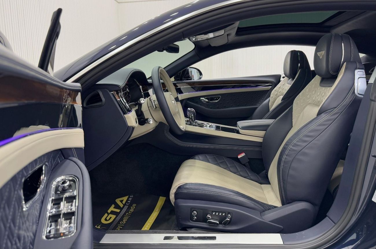 Bentley Continental GT 6.0L W12 (626 HP) 2020 Bentley Continental GT W12, 2026 Bentley Warranty + Service Pack, Very Low Km