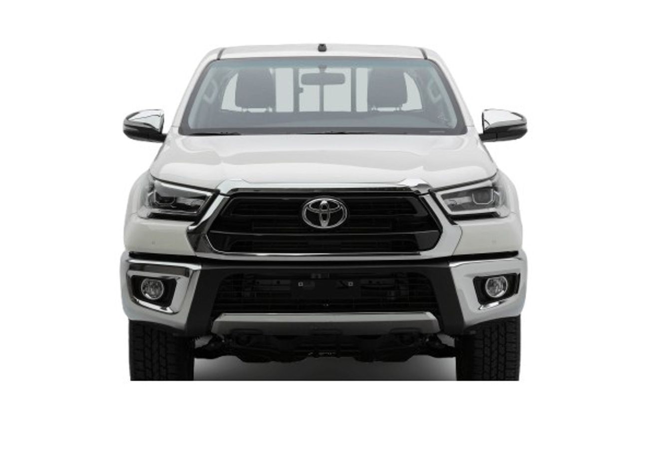 تويوتا هيلوكس ECT0092 - Toyota Hilux DCab GLX - 2.4L Dsl At Full Options - White/Red - African Specs