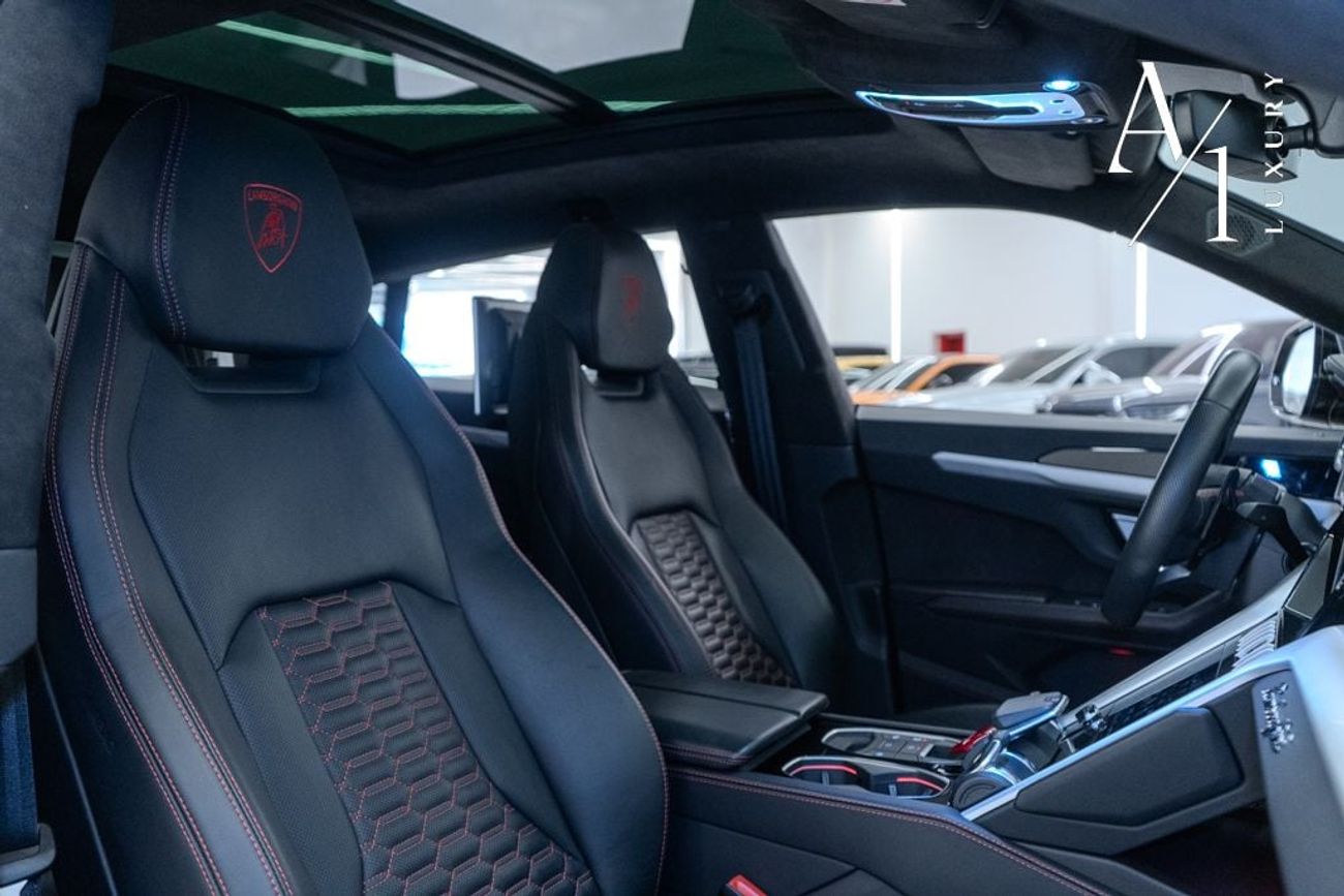 Lamborghini Urus STD 4.0T V8 2021 Lamborghini Urus, Warranty, Fully Loaded, Very Low Kms, Akrapovič Exhaust, 641HP