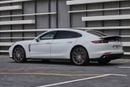 Porsche Panamera Turbo 4.0L AWD