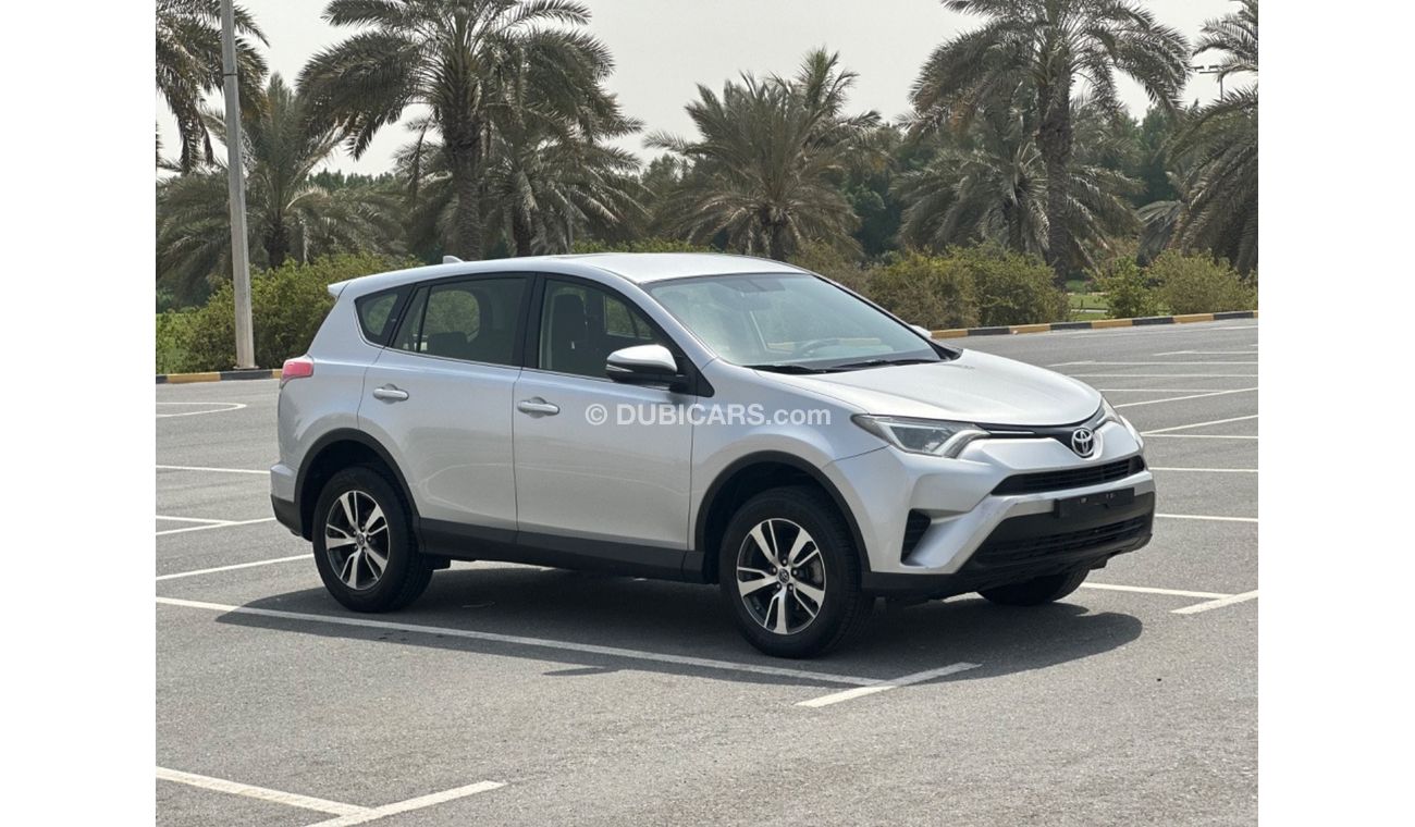 Toyota RAV4 EX MODEL 2016 GCC CAR PREFECT CONDITION INSIDE AND OUTSIDE LOW MILEAGE original paint