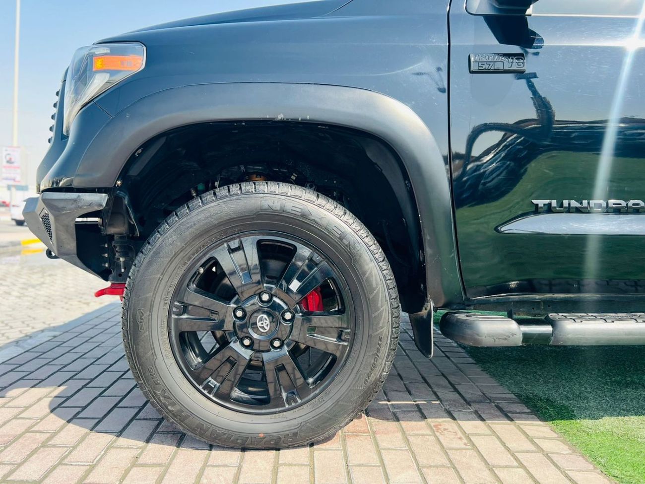 Toyota Tundra TOYOTA TUNDRA 2019.ENGINE 5.7L /V8