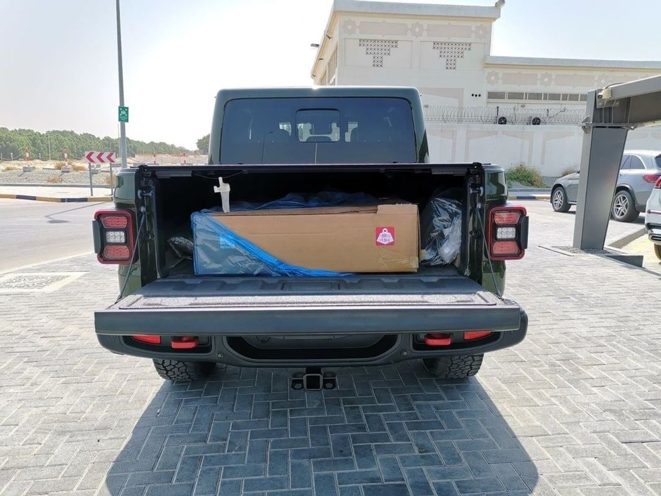 جيب جلادياتور Jeep Gladiator Rubicon - 2024 - Green