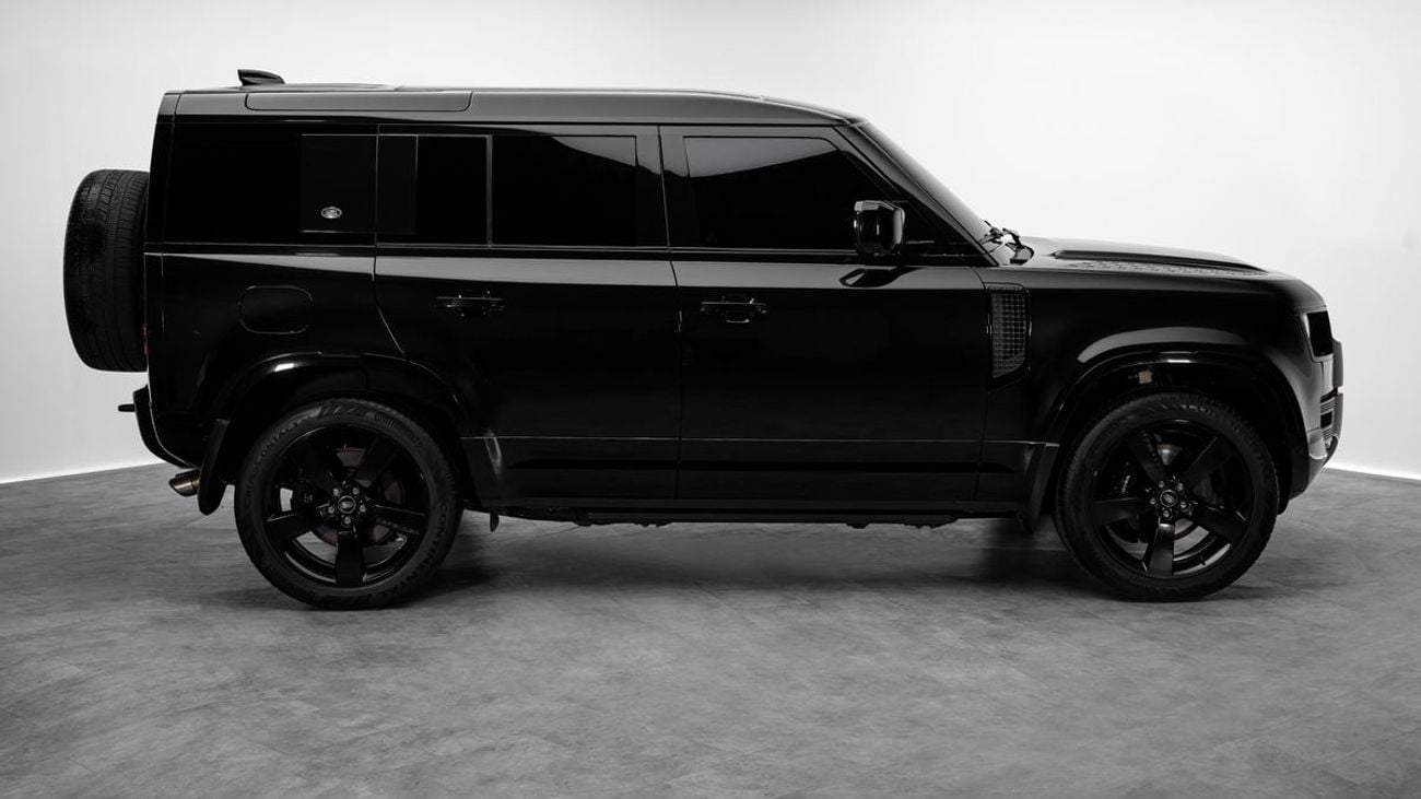 لاند روفر ديفندر V8 Edition P525 - 2023 -  Euro Specs