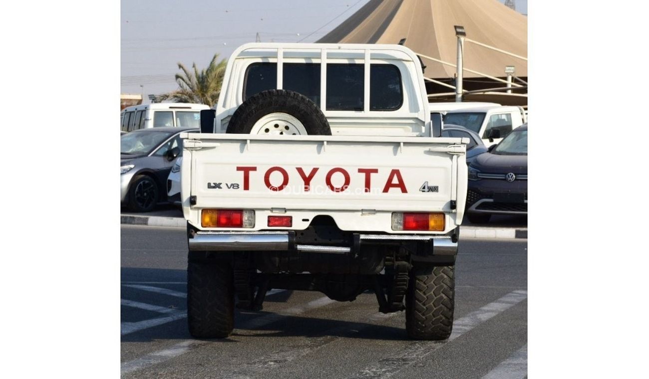 Toyota Land Cruiser Pick Up