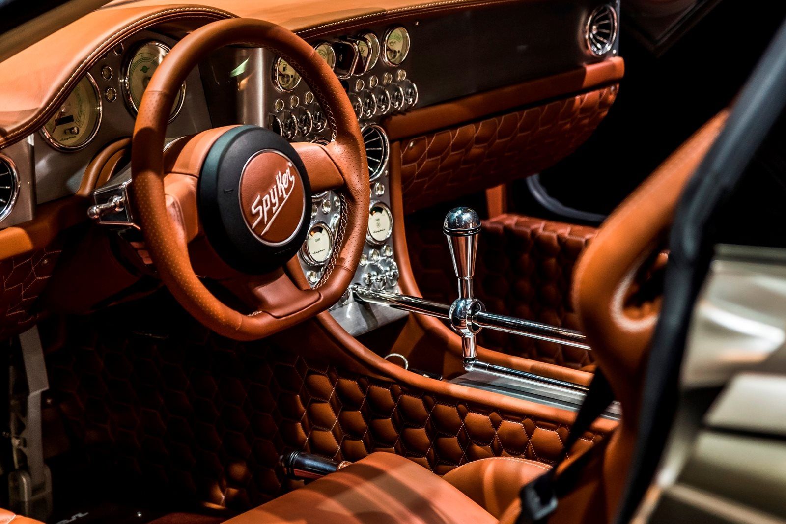 Spyker C8 interior - Cockpit