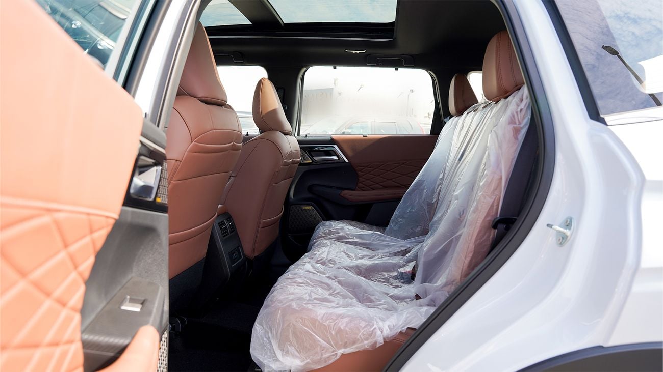 ميتسوبيشي آوتلاندر