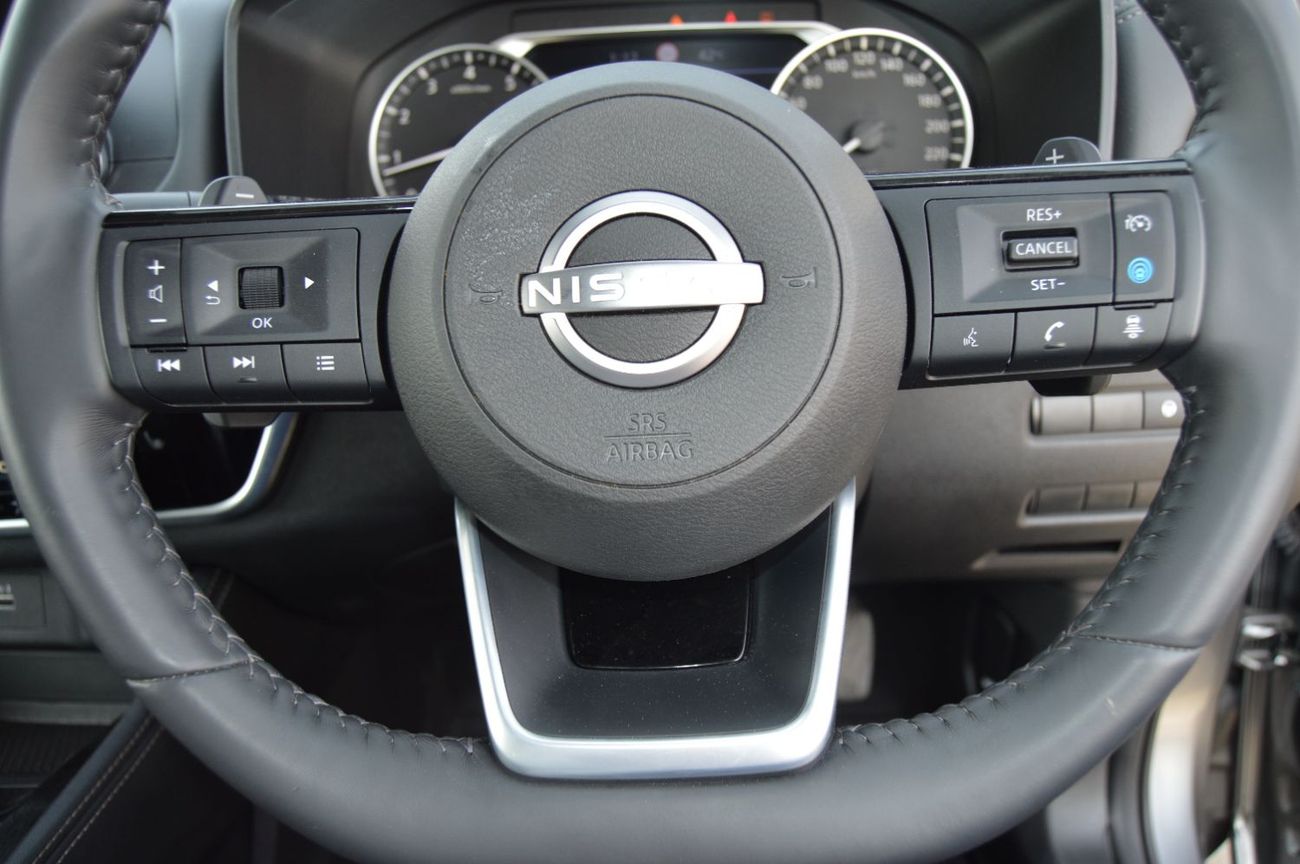 نيسان إكس تريل S 2.5L (181 HP) FWD