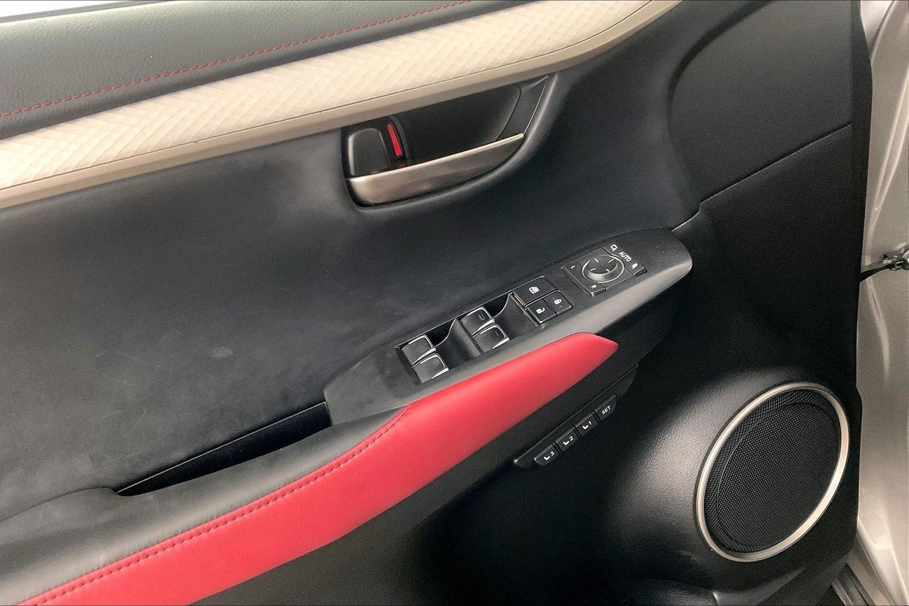 لكزس NX 300 F Sport Platinum | شامل الضمان | 0 ﺪﻔﻋﺓ ﺃﻮﻟﻯ