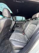 فولكس واجن جولف ار 