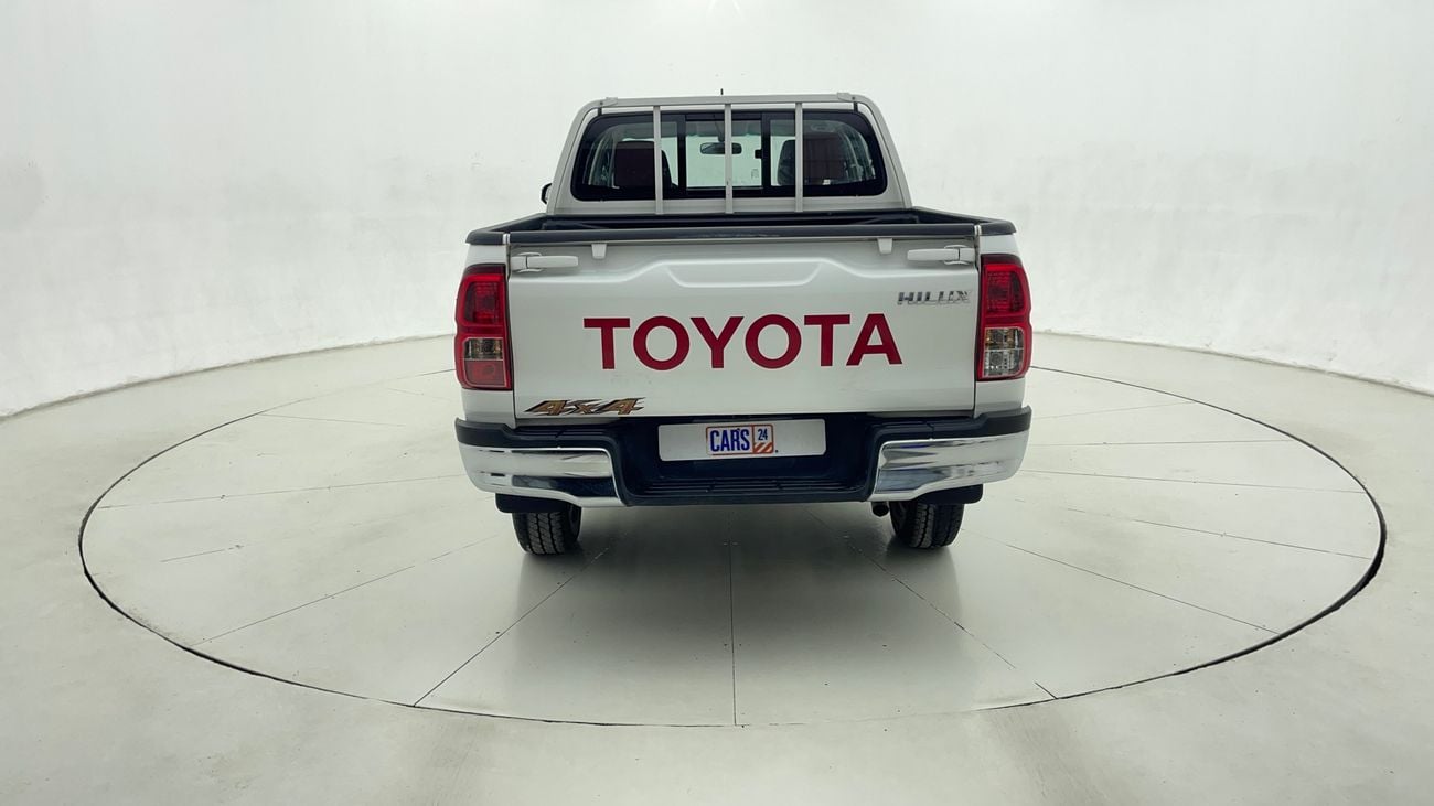 تويوتا هيلوكس 2021 DOUBLE CAB GLX 4X4 | AED 1180/Month | 0 DP | 30 Day Return | Warranty