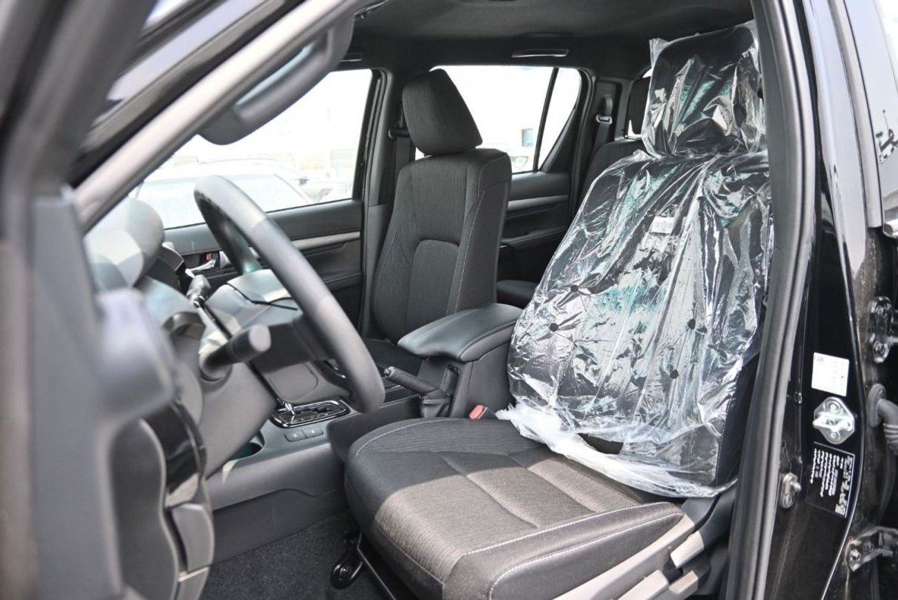 Toyota Hilux Toyota Hilux SR5 Adventure 4.0L V6, Petrol, 4WD, Pickup, Model 2024, Color Black