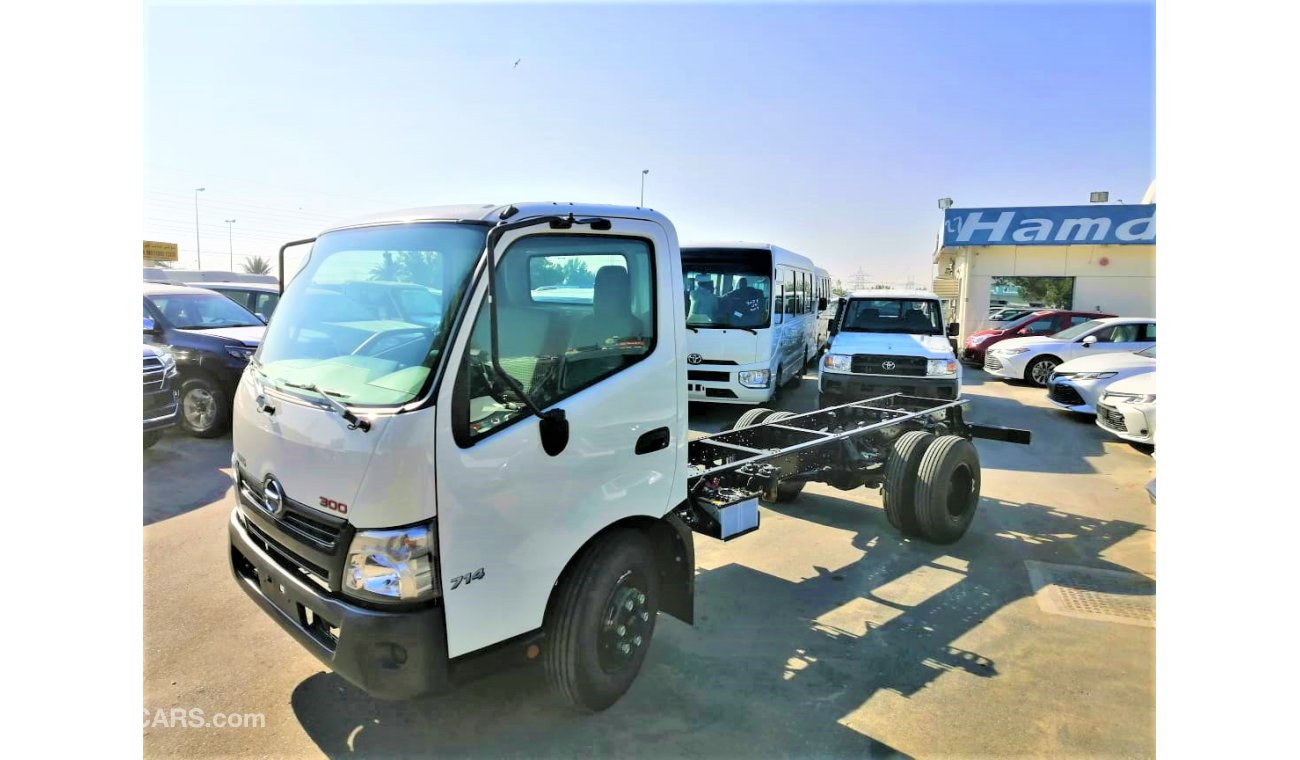 Hino 300 4 TON