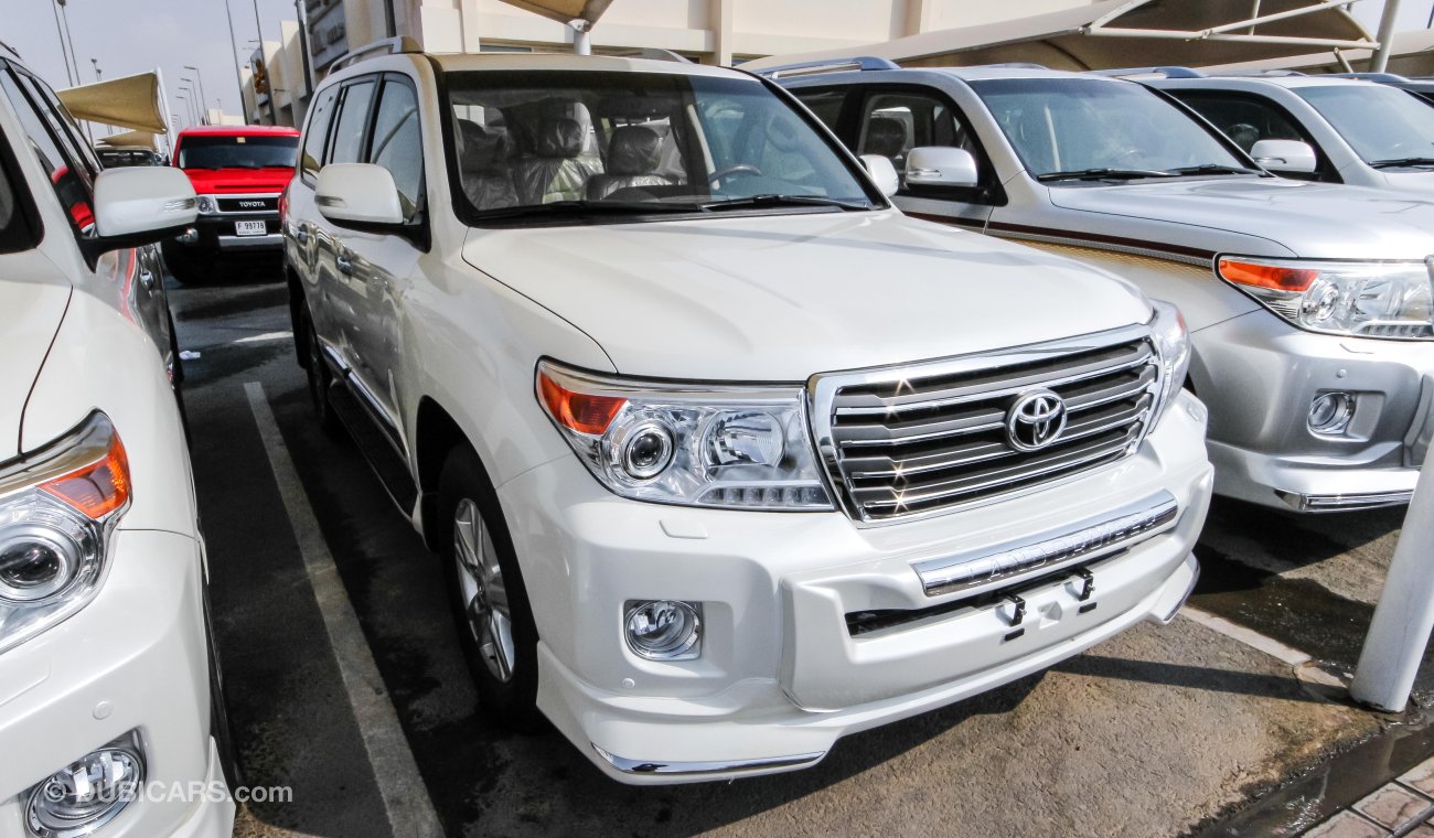 Toyota Land Cruiser GXR V6