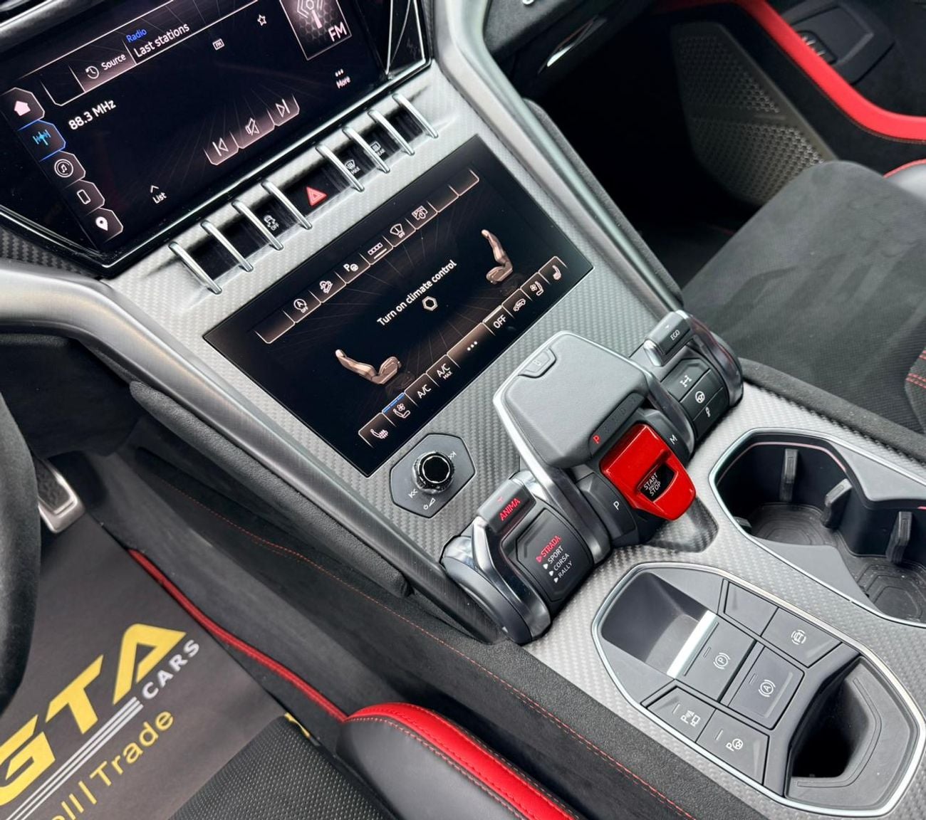 لامبورغيني اوروس 4.0T V8 Performante 2024 Lamborghini Urus Performante, 2028 German Experts Warranty, Full Service Hi