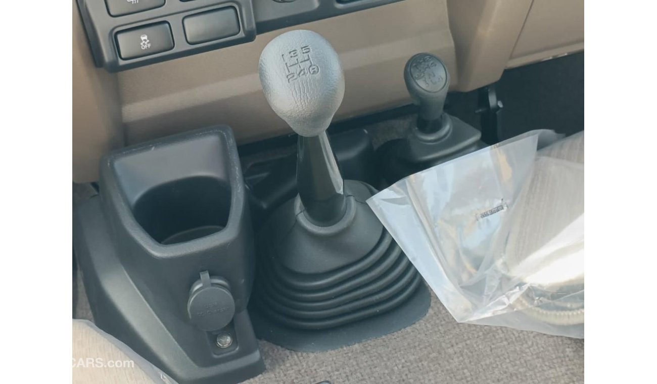 Toyota Land Cruiser 70 4.5L V8 Diesel, M/T, Chrome Mirror With Wooden Interior (70 Series) 2023