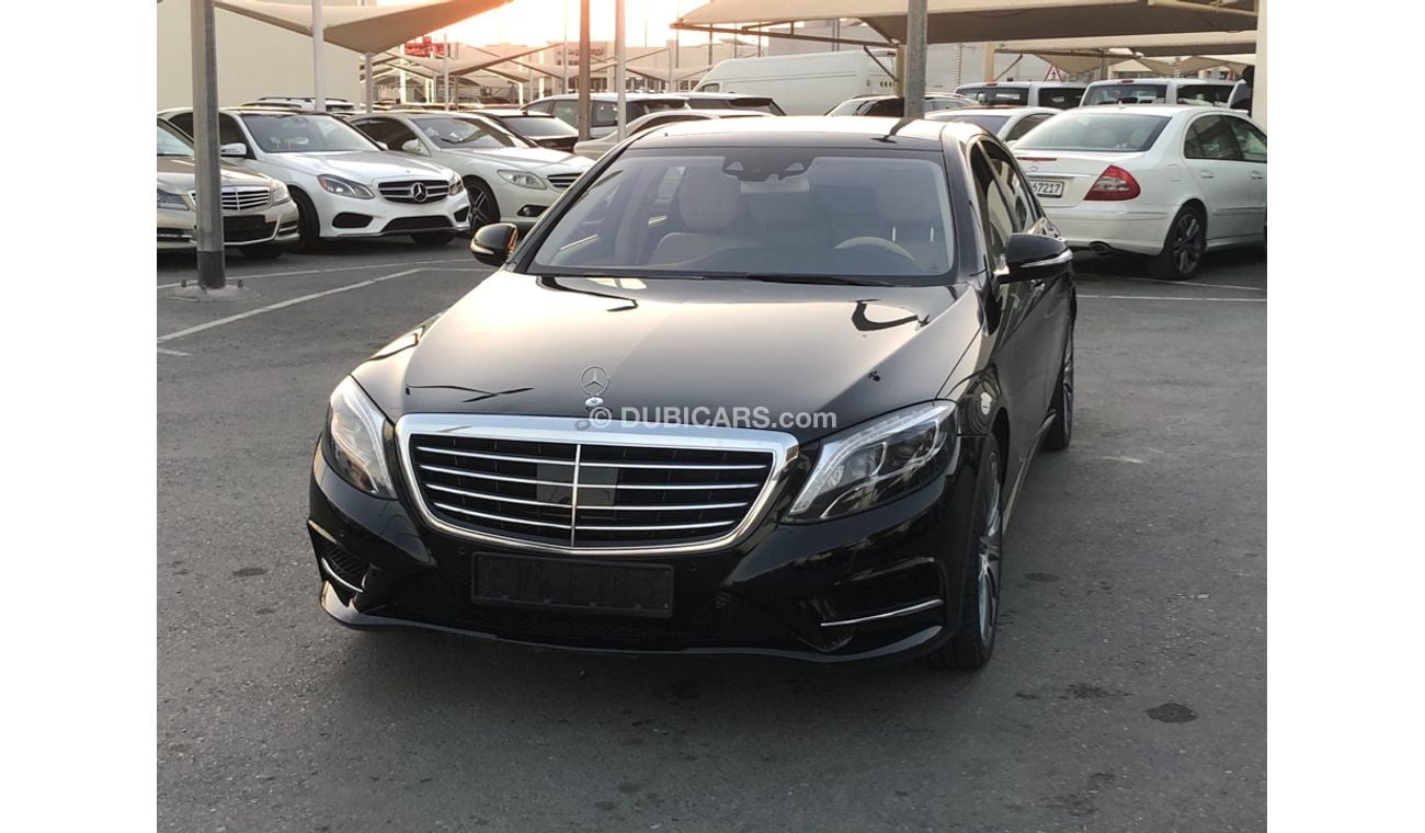 Mercedes-Benz S 500 Mercedes Benz S500 model 2015 GCC car prefect condition full option  panoramic roof leather seats ba