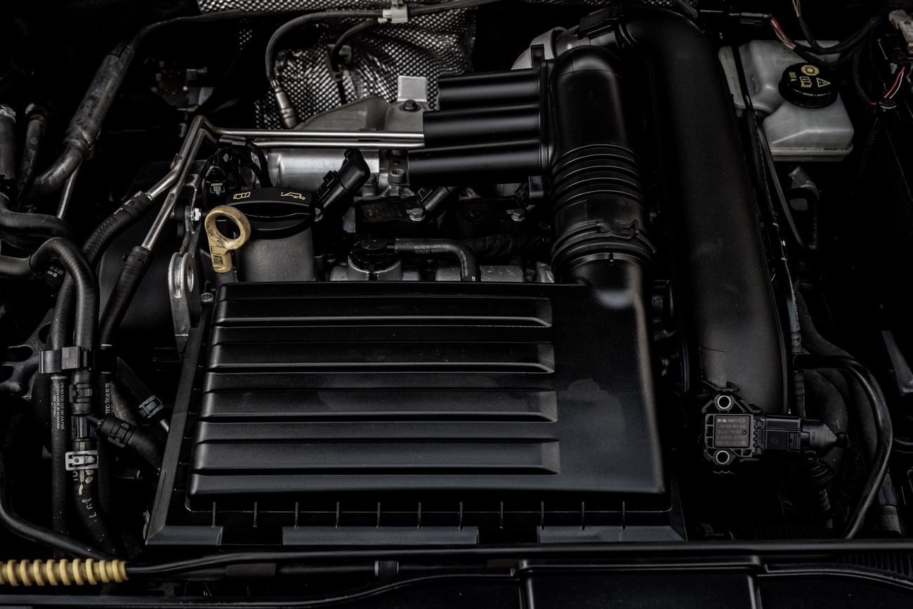 فولكس واجن T ROC T-Roc Sport | 1,117 P.M | 0% Downpayment | UNDER WARRANTY!