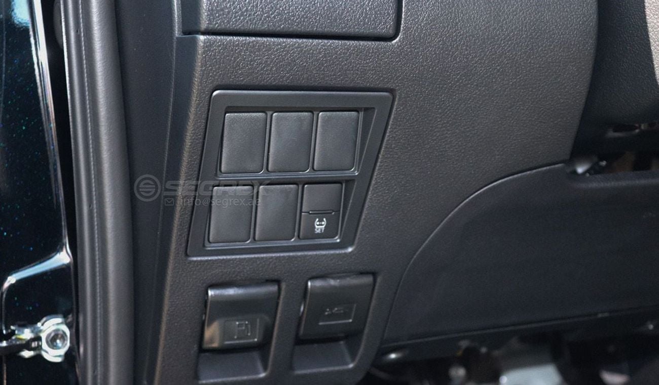 تويوتا هيلوكس 2025 Model Toyota Hilux DC, 2.7L Petrol, 2WD 6A/T