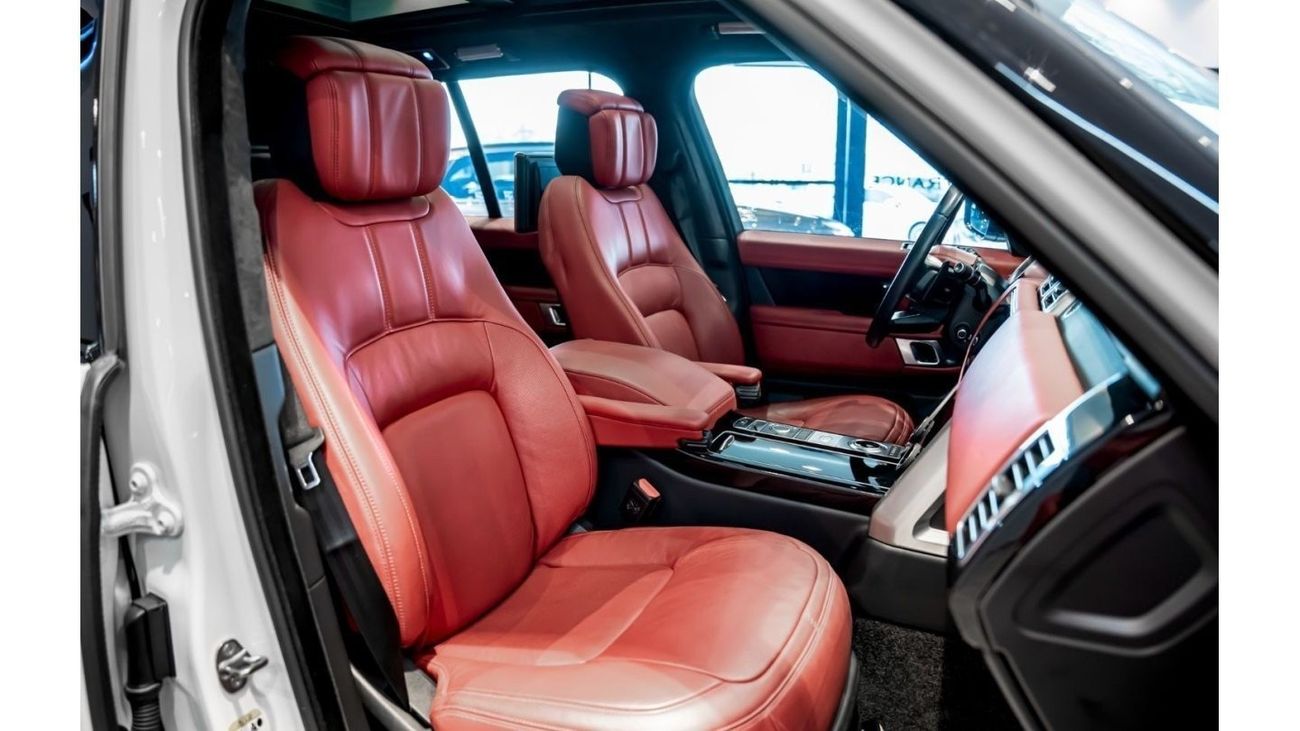لاند روفر رينج روفر 2021 Range Rover SE P525, 2026 Land Rover Warranty + Service Contract, Very Low Kms, GCC