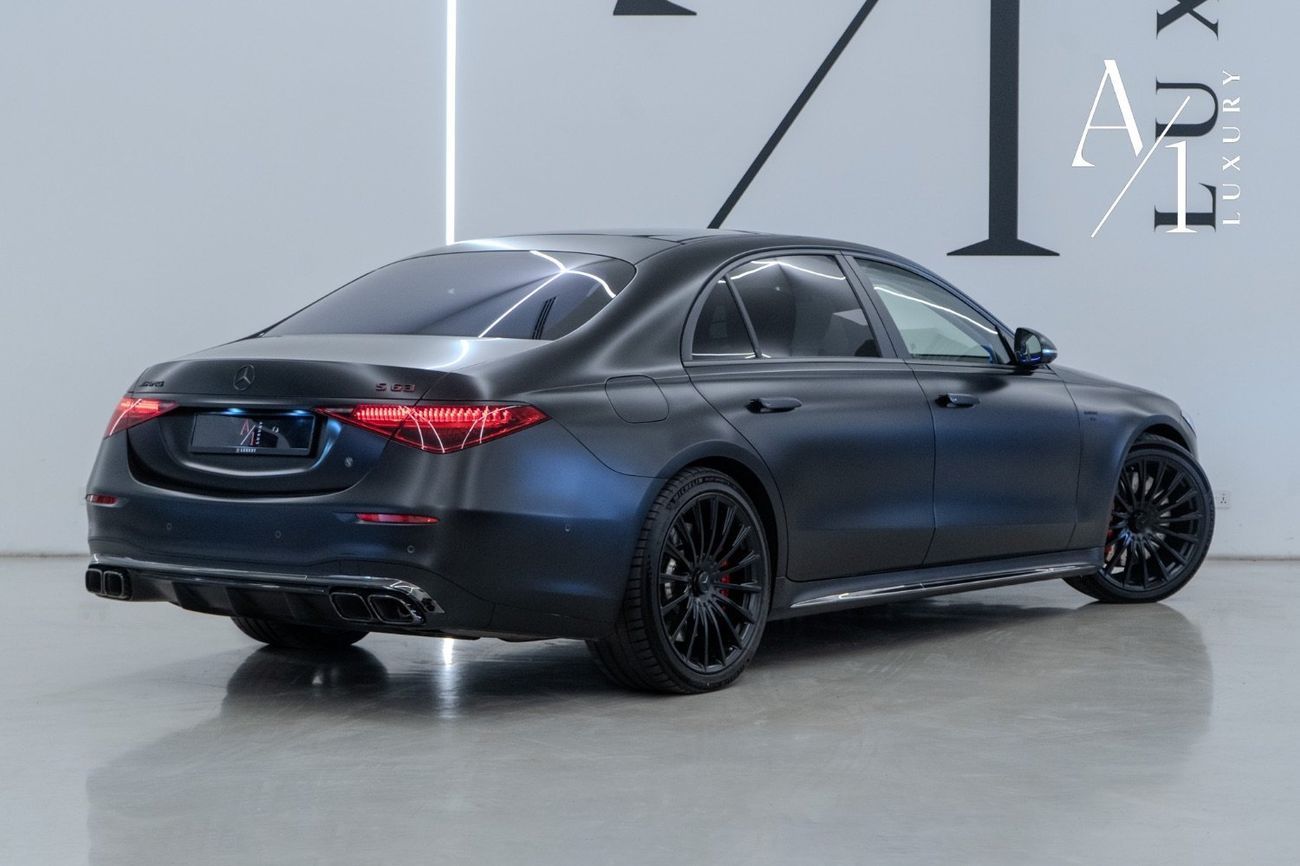مرسيدس بنز S 63 AMG 2024 Mercedes-Benz S63 AMG E Performance Biturbo V8, Fully Loaded, Low Kms, European Spec