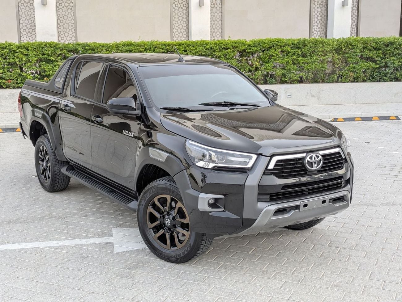 Toyota Hilux Modified to Adventure LHD 2.7L V4 2TR Petrol engine push start Automatic transmission 4WD 5 Seats 4