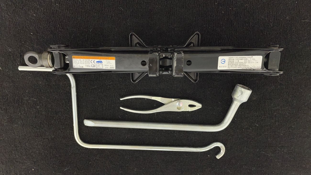 تويوتا كورولا SE 1.6 | بدون دفعة مقدمة | اختبار القيادة في المنزل