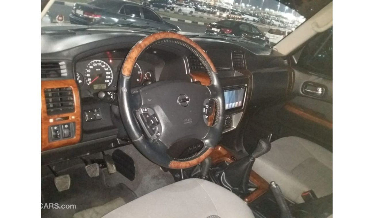 Nissan Patrol Safari Nissan patrol Safari GCC V6 2016