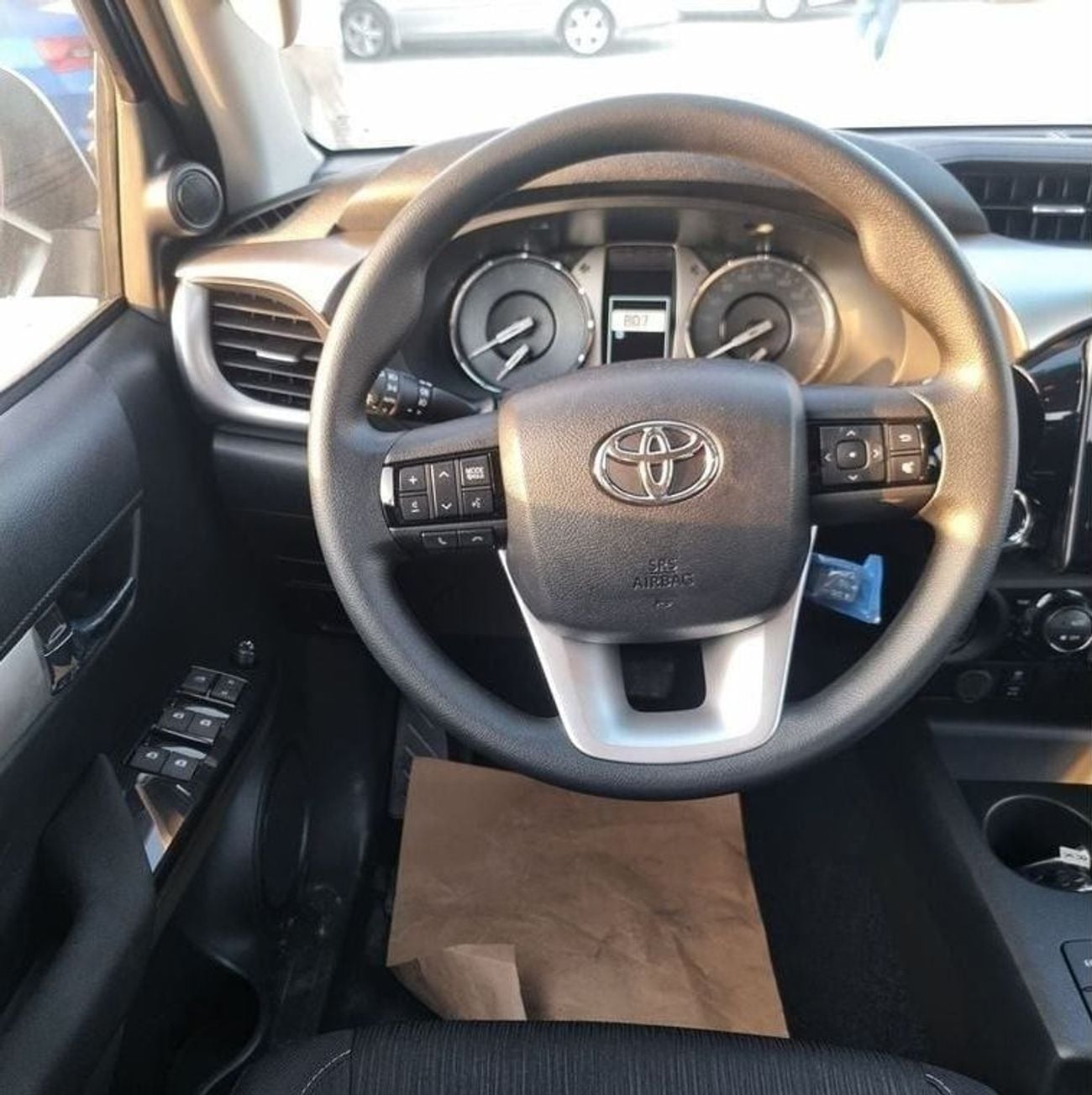 تويوتا هيلوكس SGLX TOYOTA HILUX 2.4 DSL 4x4 DOUBLE CABIN AUTOMATIC PUSH START WIDE BODY