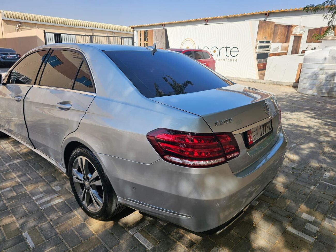 مرسيدس بنز E200 Mercedes E200