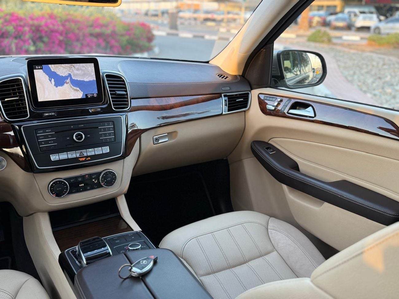 مرسيدس بنز GLS 450 OFFER PRICE MERCEDES BENZ GLS450 2018 KIT MAYBACH GLS600 7 SEATER