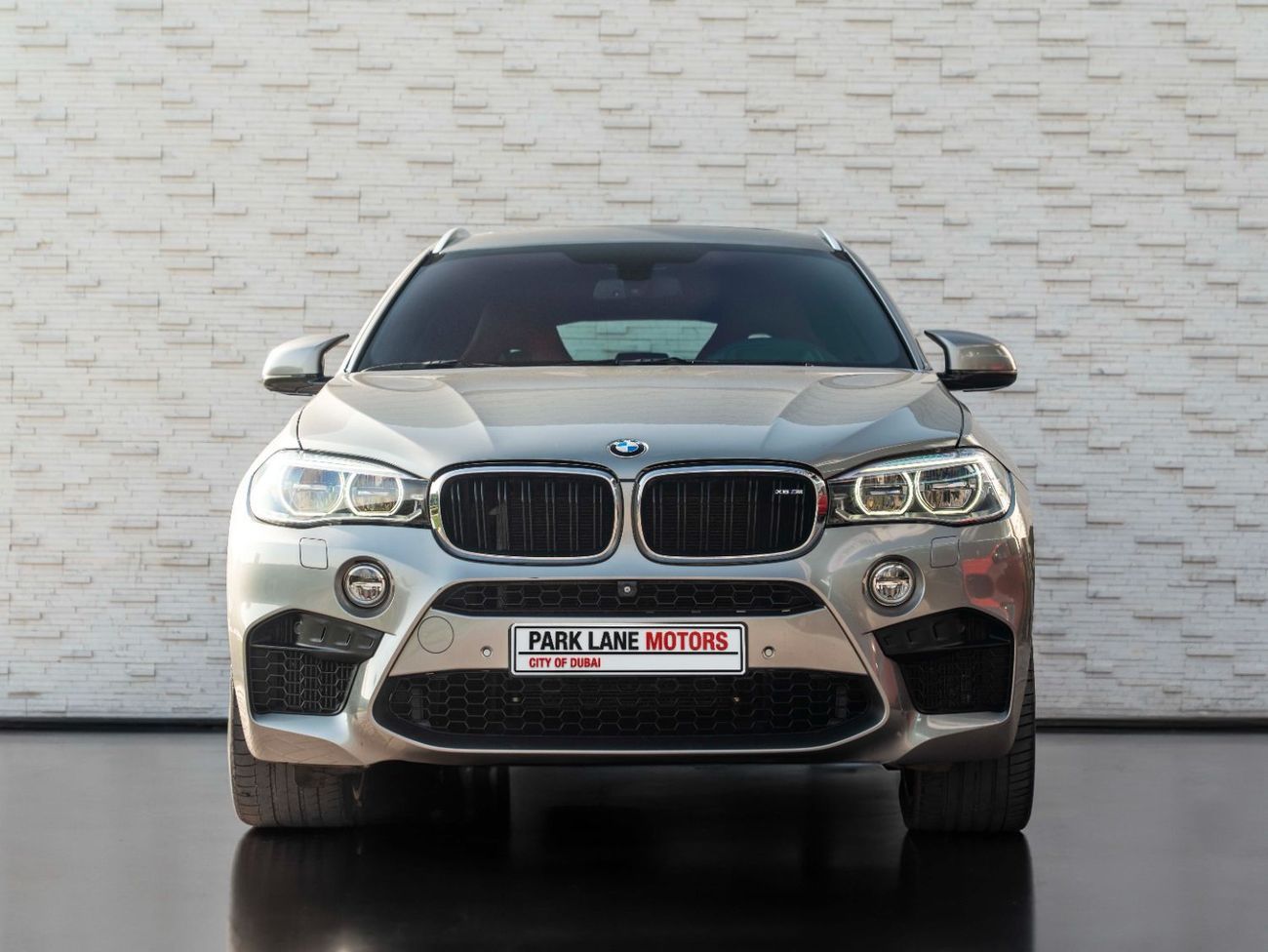بي أم دبليو X6 M Std 4.4L
