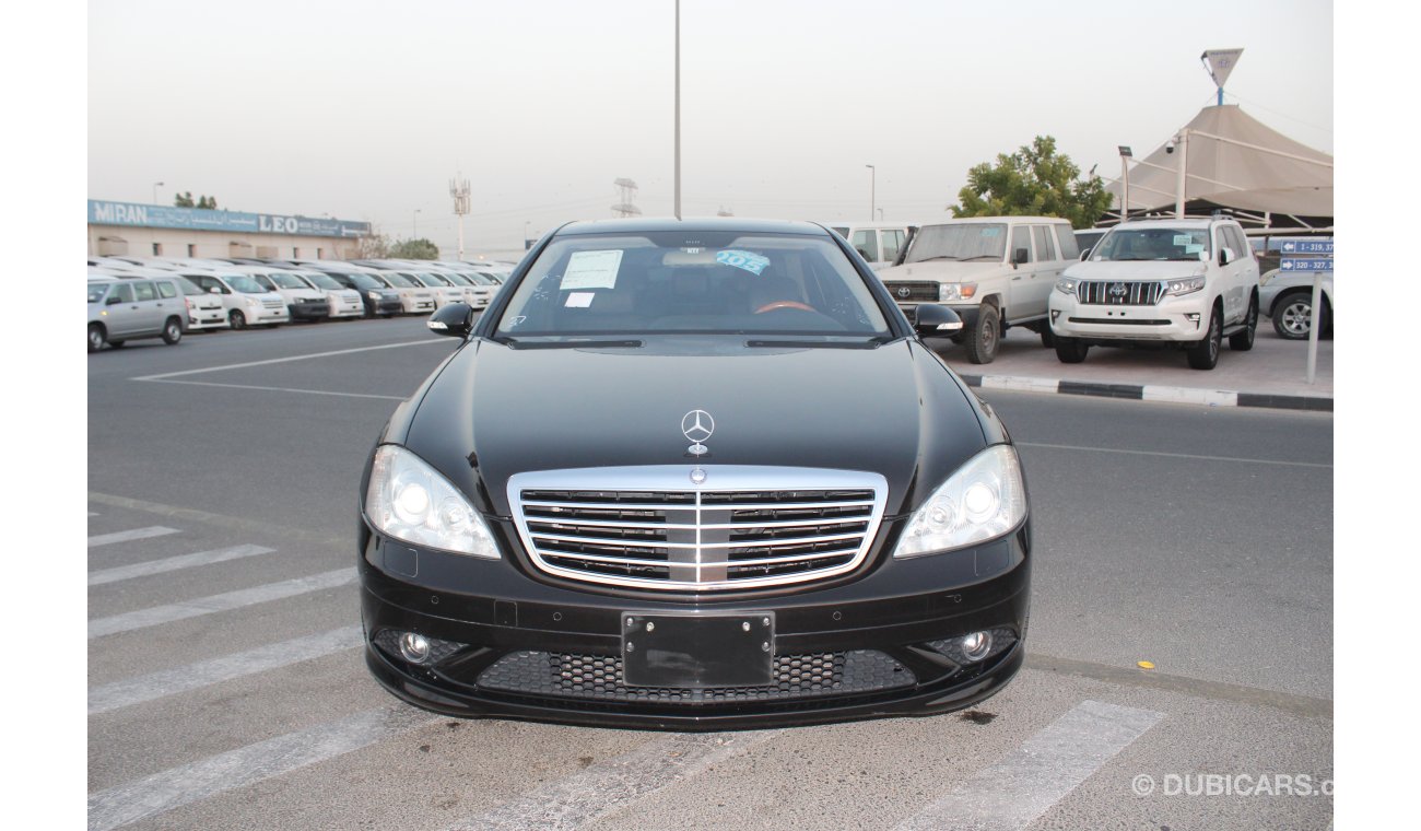 مرسيدس بنز S 550