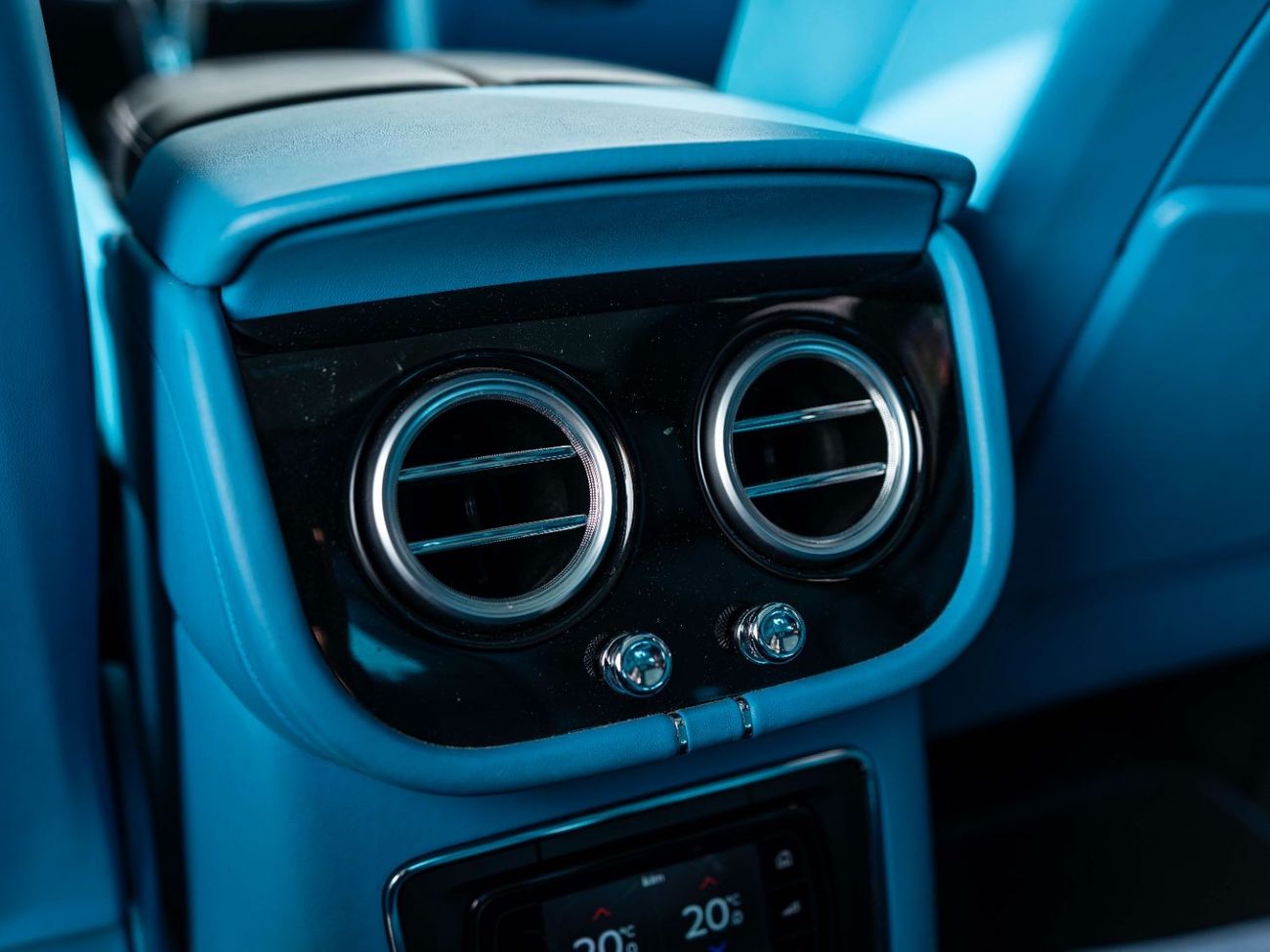 بنتلي بينتايجا Mulliner Edition