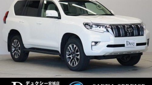 Toyota Land Cruiser TRJ150W