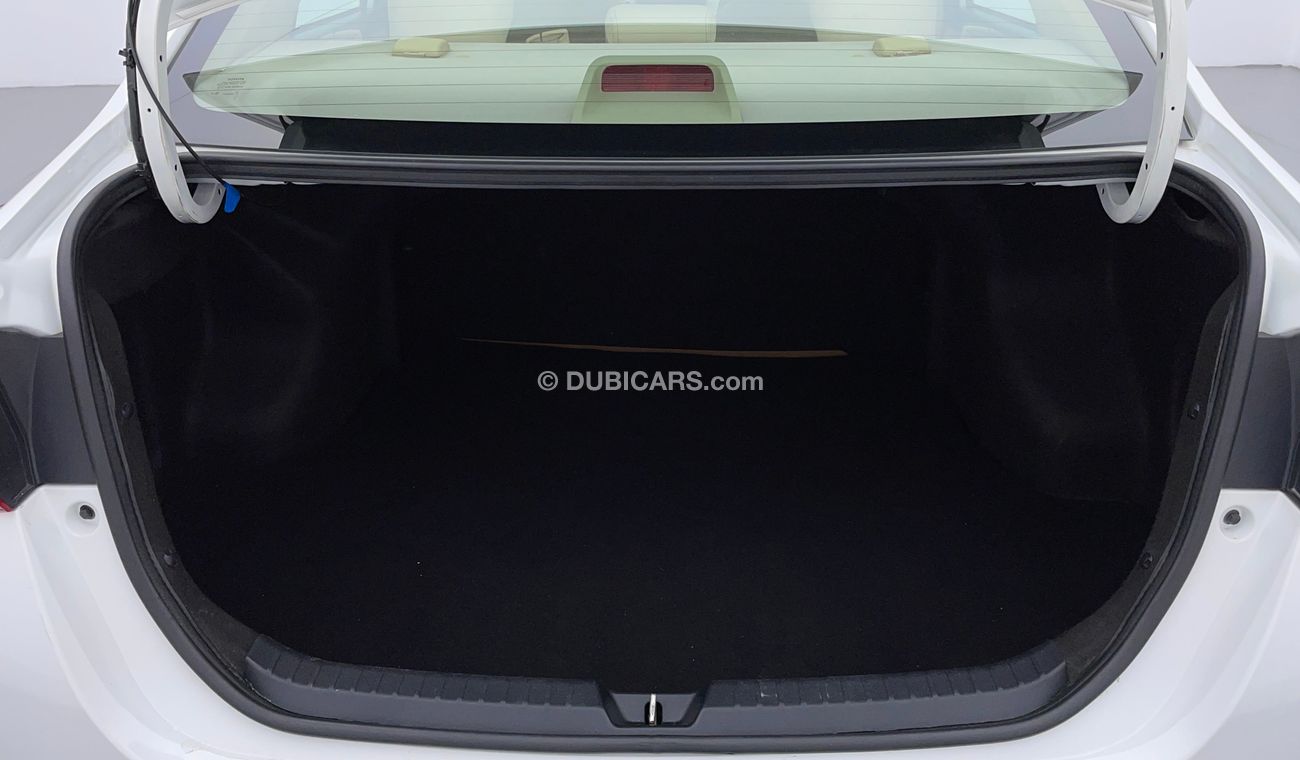 تويوتا يارس SE 1.5 | +مع الضمان | كمان تم فحص ١٥٠