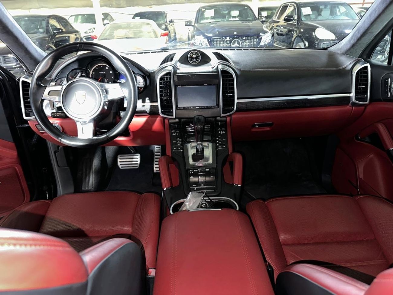 Porsche Cayenne Turbo S 4.8L (550 HP) PORSCHE CAYENNE TURBO S 2014 | FULL SERVICE HISTORY | TWO KEYS | FULLY LOADED