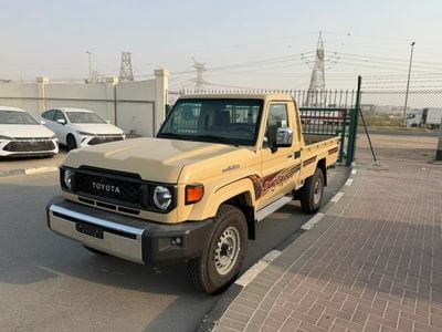 Toyota Land Cruiser Pick Up Toyota LC79 SC 4.0 AT 2026 Basic