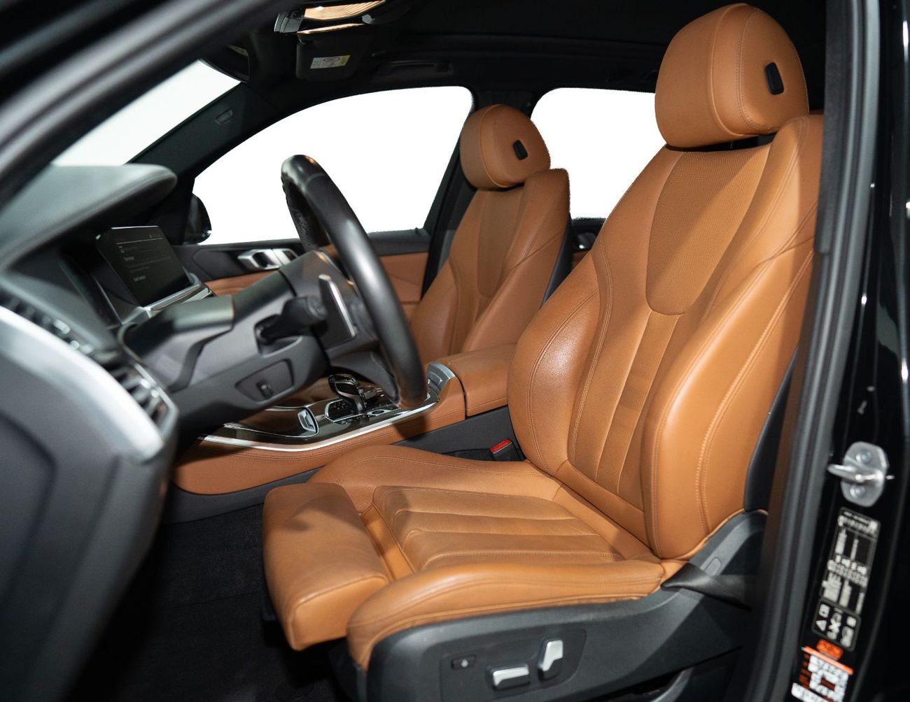 BMW X5 xDrive40i Luxury M Sport Package 3.0L 2022 BMW X5 XDRIVE40I | XDRIVE ALL-WHEEL DRIVE SYSTEM | APPLE 