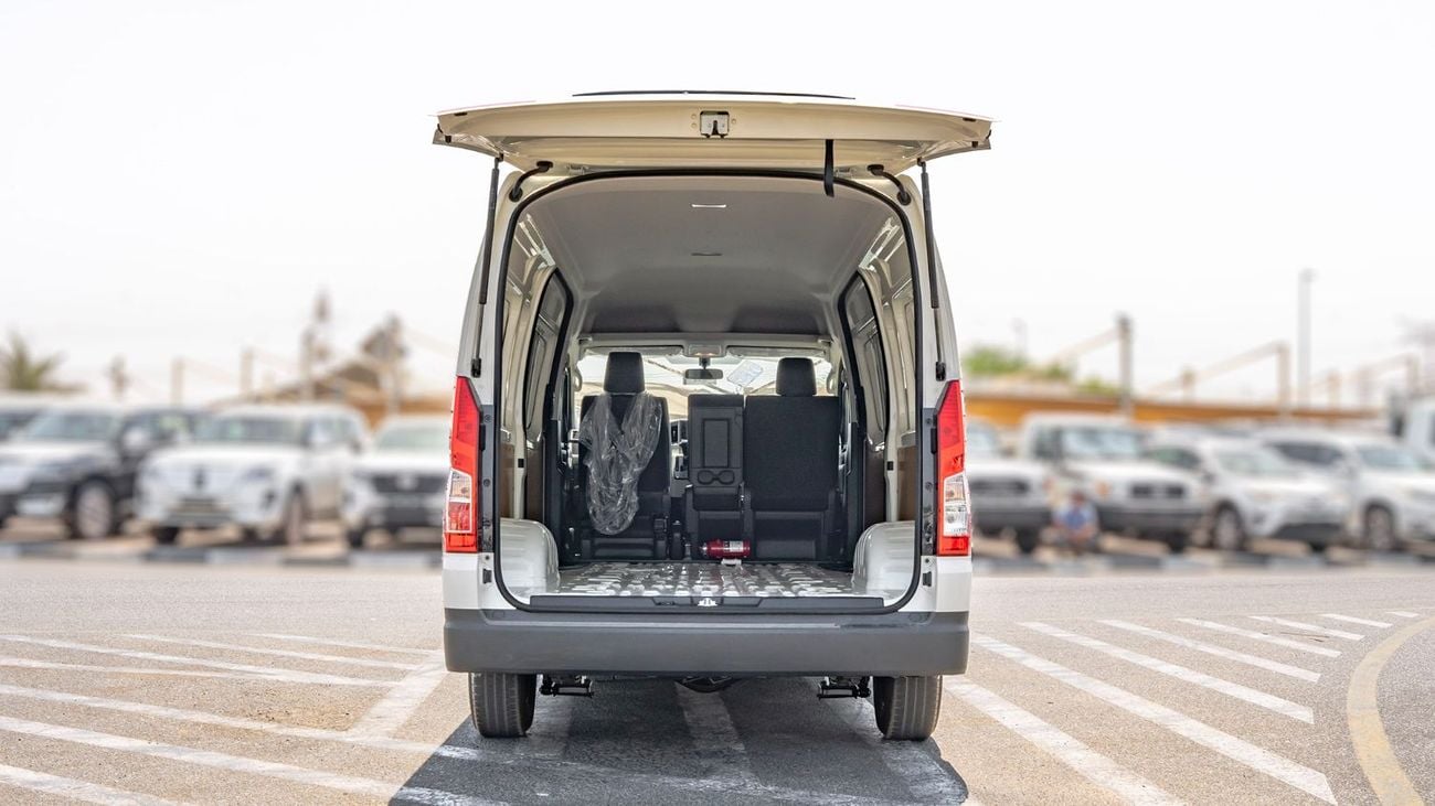 تويوتا هاياس 2025 Toyota Hiace High Roof cargo RWD 3.5L petrol AT