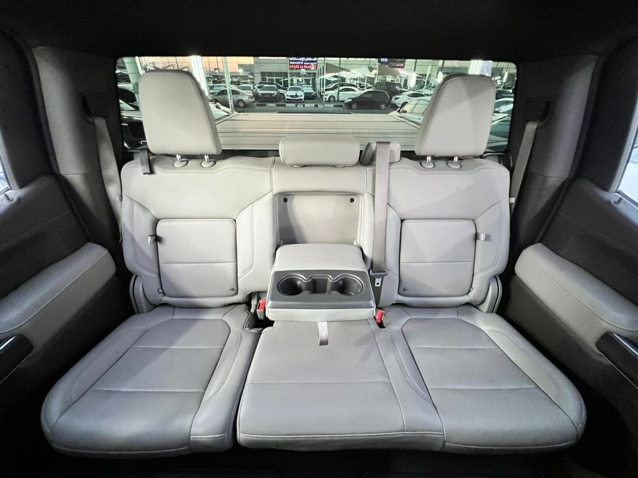 Chevrolet Silverado Chevrolet silverado LTZ Model 2020 Gcc specs