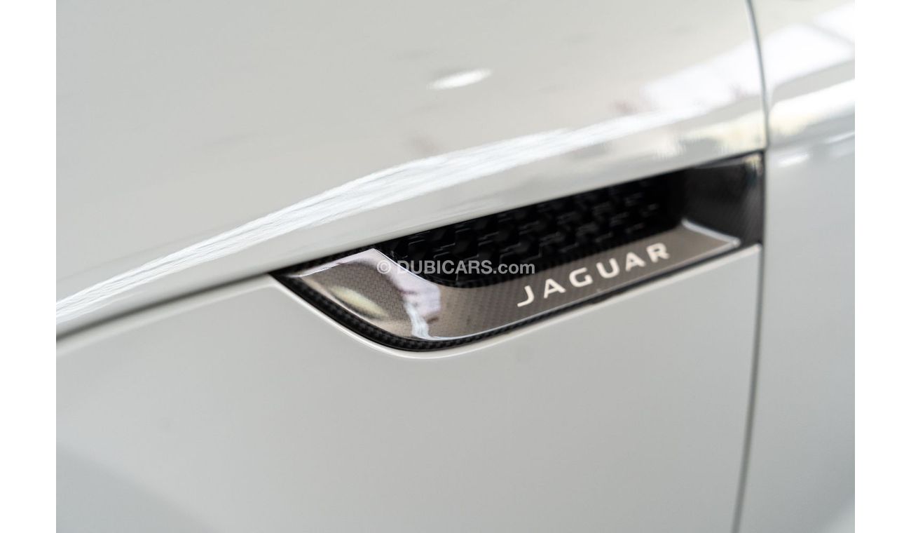 Jaguar F Type R 2015 Jaguar F-Type R 5.0L V8 / Full-Service History